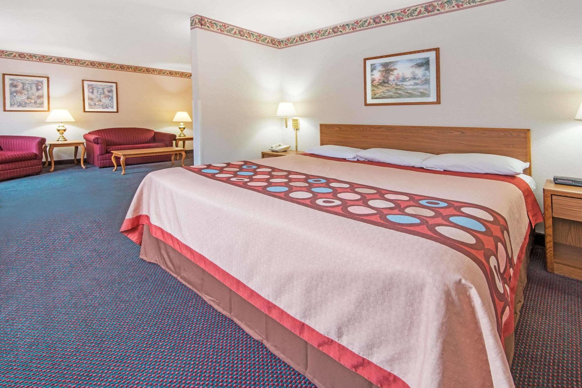 Super 8 By Wyndham Richfield Cleveland Hotel Exterior photo
